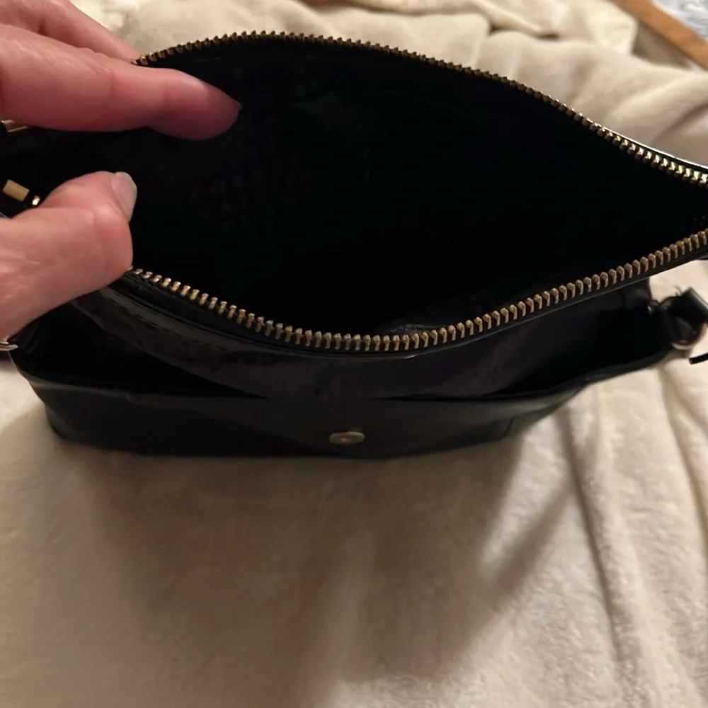 Kate Spade 100% Black Cowhide Leather Crossbody, good condition - Picture 9 of 13